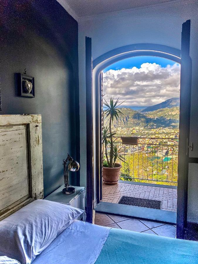 Villa Monica B&B Sorrento Eksteriør billede