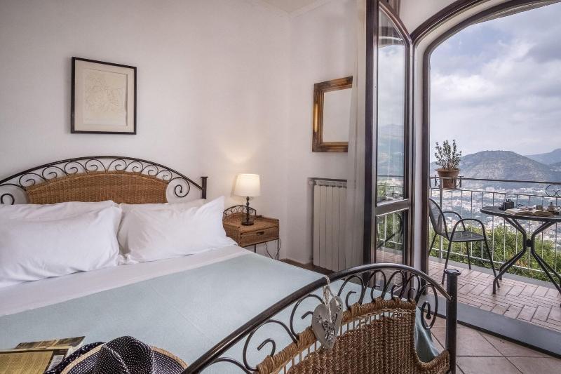 Villa Monica B&B Sorrento Eksteriør billede