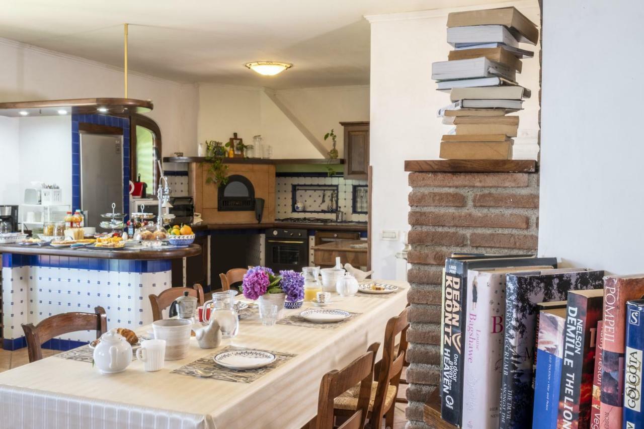 Villa Monica B&B Sorrento Eksteriør billede