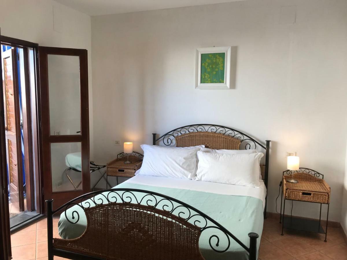 Villa Monica B&B Sorrento Eksteriør billede