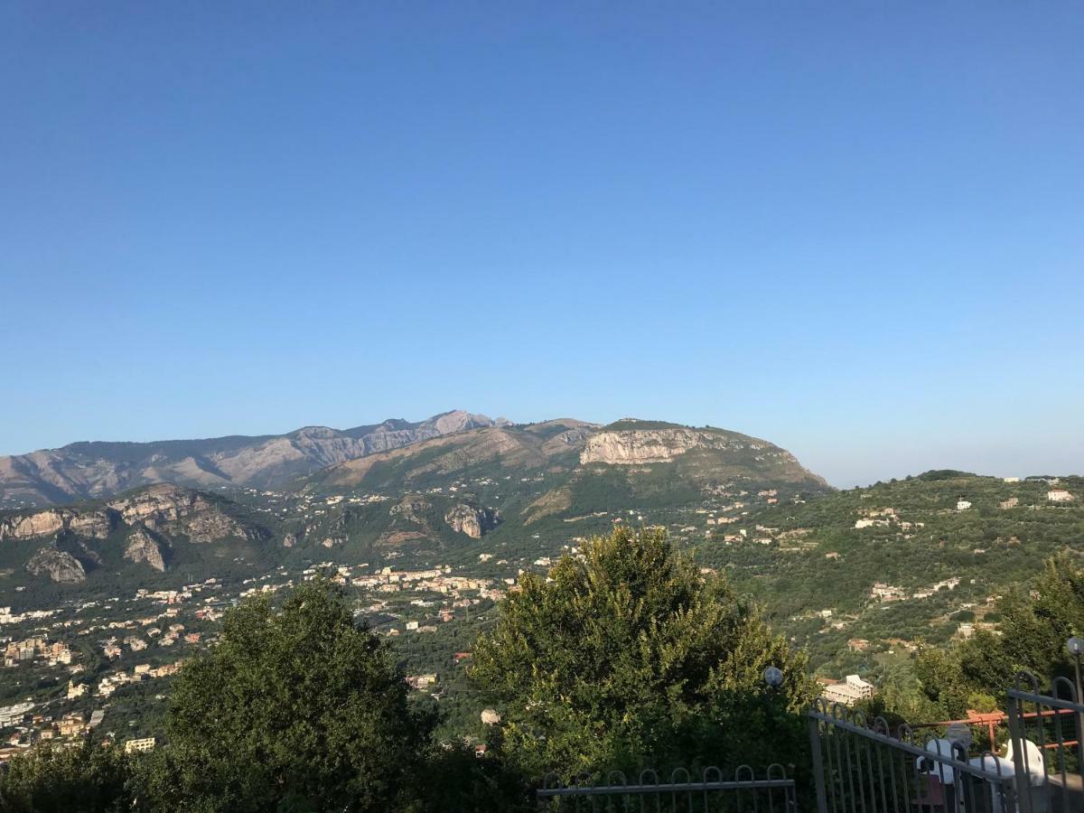 Villa Monica B&B Sorrento Eksteriør billede