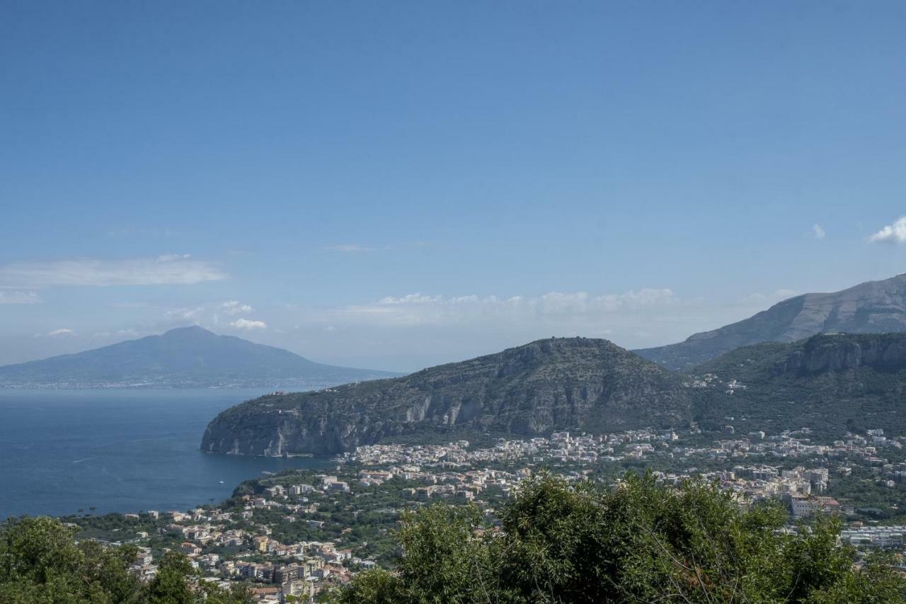 Villa Monica B&B Sorrento Eksteriør billede